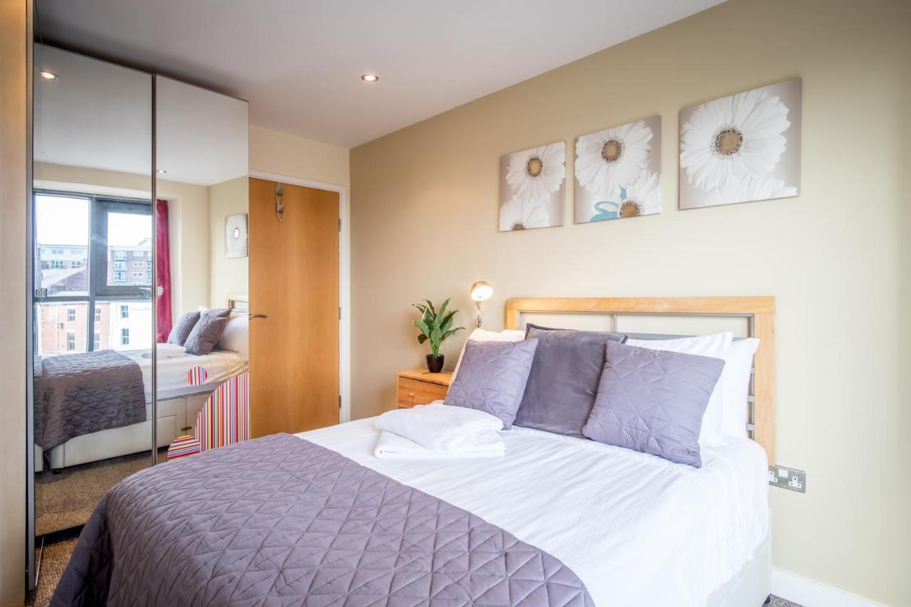 City One Bedroom Apartment With Juliet Balcony In West One - Parking Possible Σέφιλντ Εξωτερικό φωτογραφία